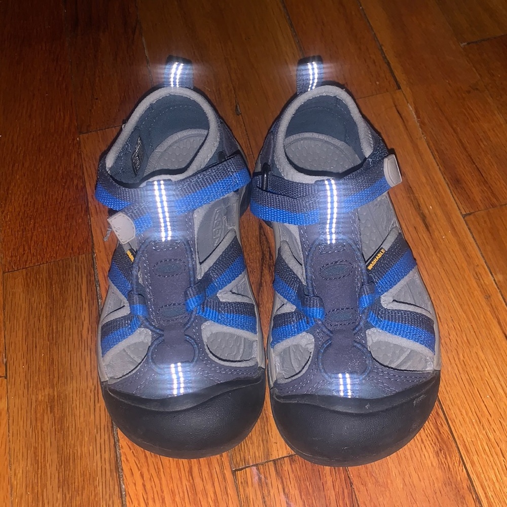 Keen blue sandals